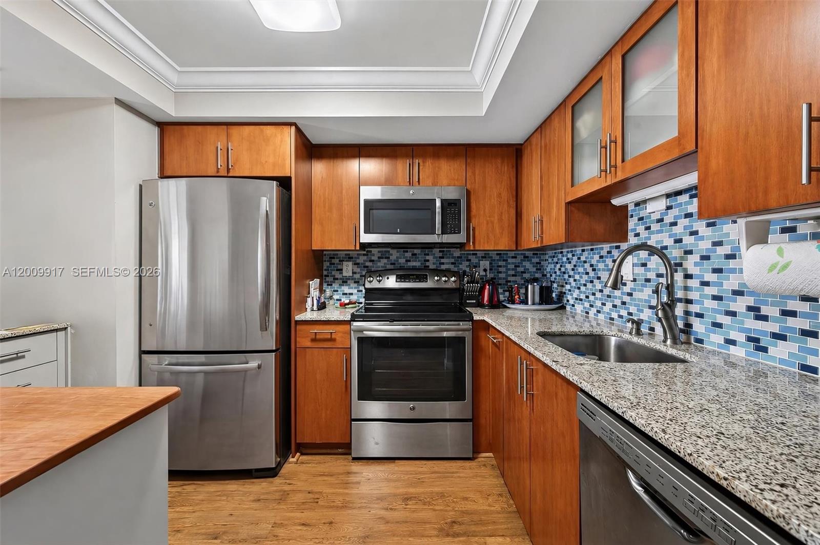 1775 Washington Ave 7b Property Photo 5