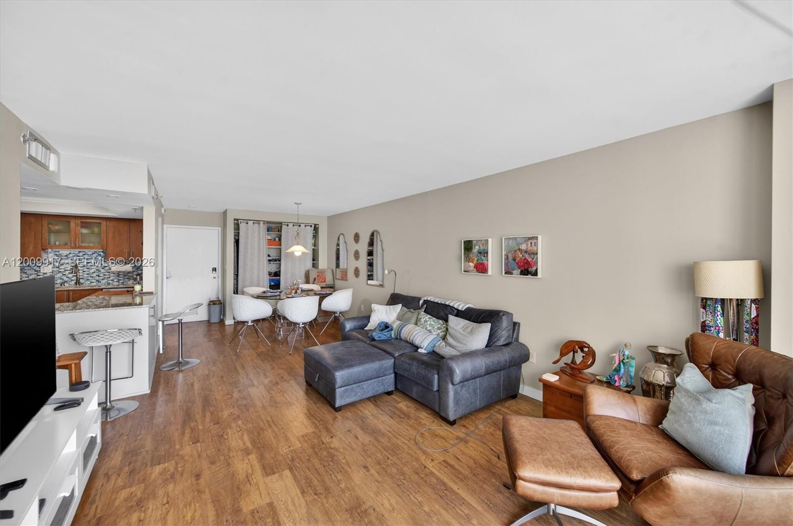 1775 Washington Ave 7b Property Photo 6