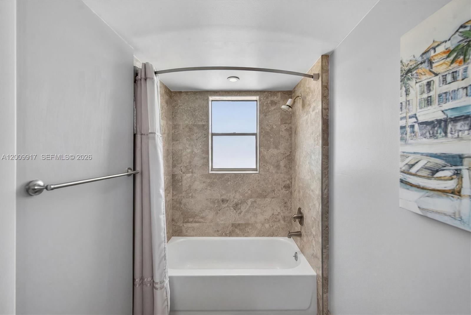 1775 Washington Ave 7b Property Photo 15