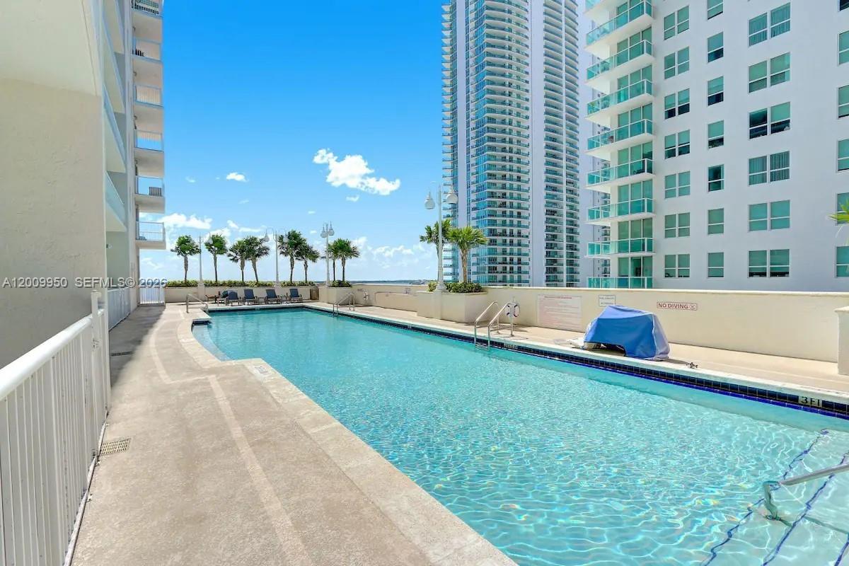 1200 Brickell Bay Dr 1404 Property Photo 24