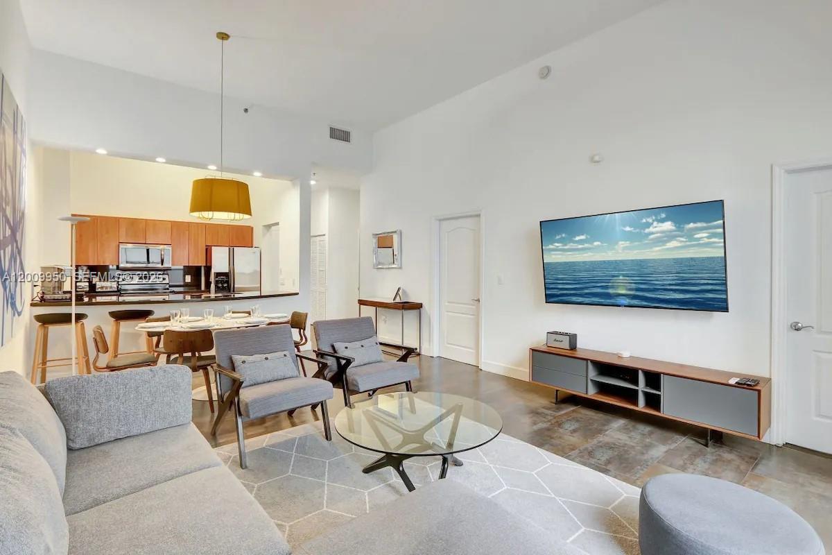 1200 Brickell Bay Dr 1404 Property Photo 25
