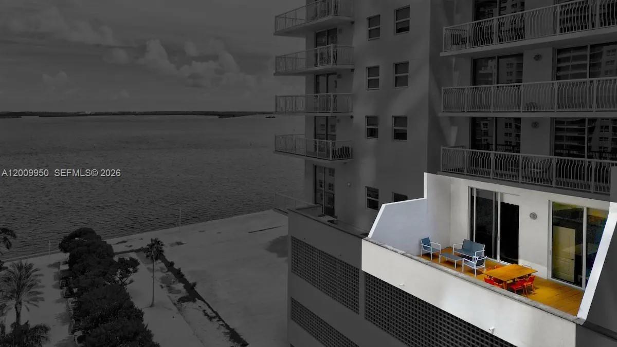 1200 Brickell Bay Dr 1404 Property Photo 29