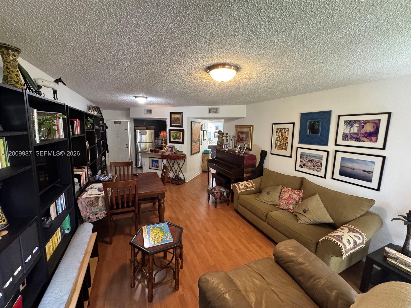 8225 Lake Dr 404 Property Photo 16