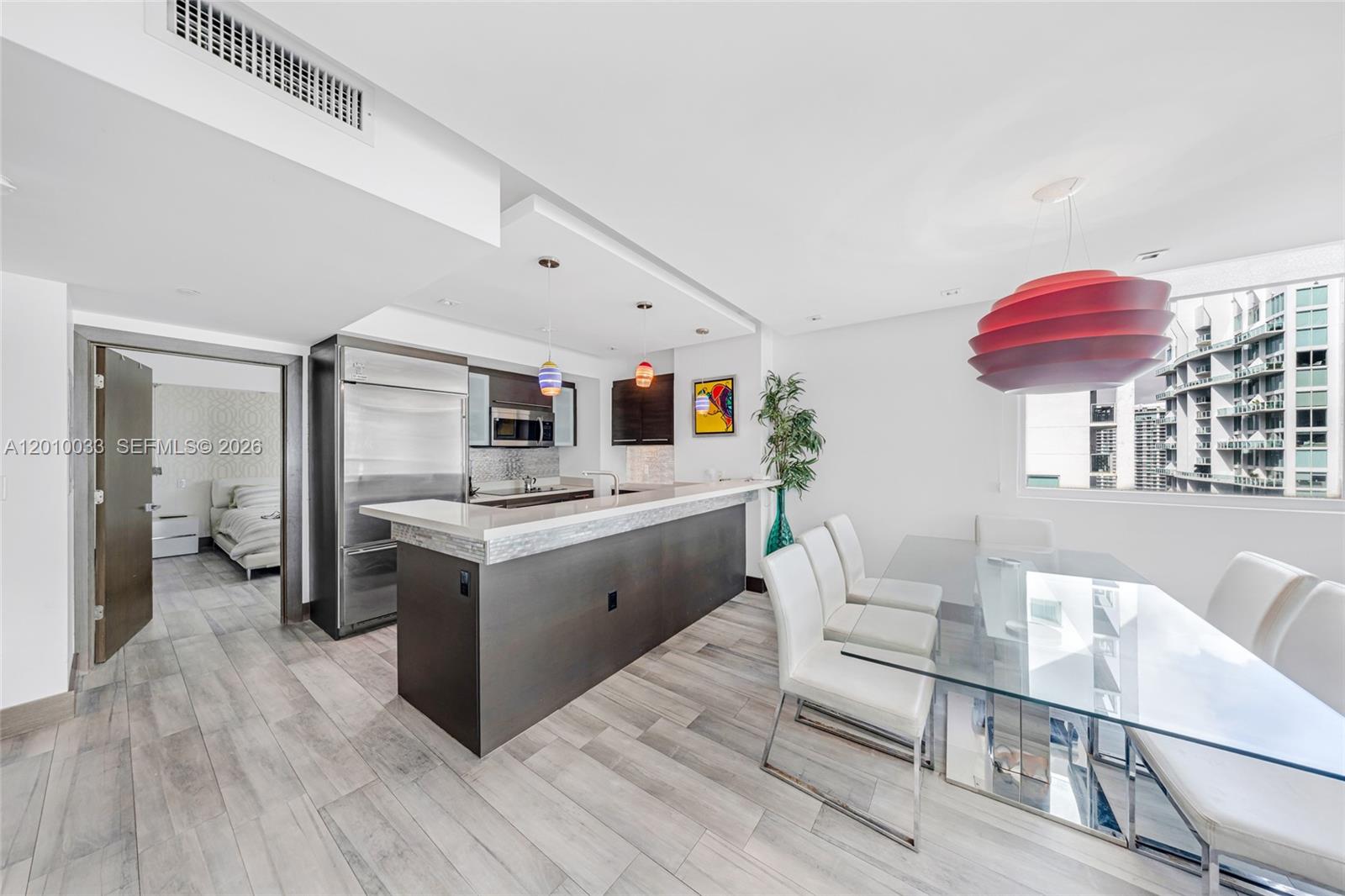 500 Brickell Ave 3707 Property Photo 9