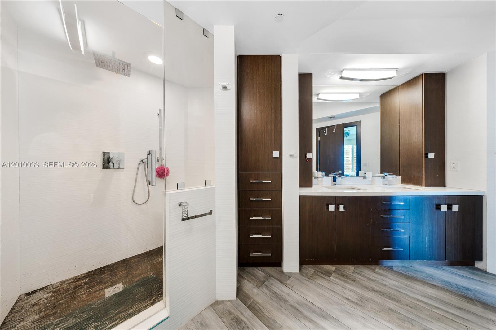 500 Brickell Ave 3707 Property Photo 13