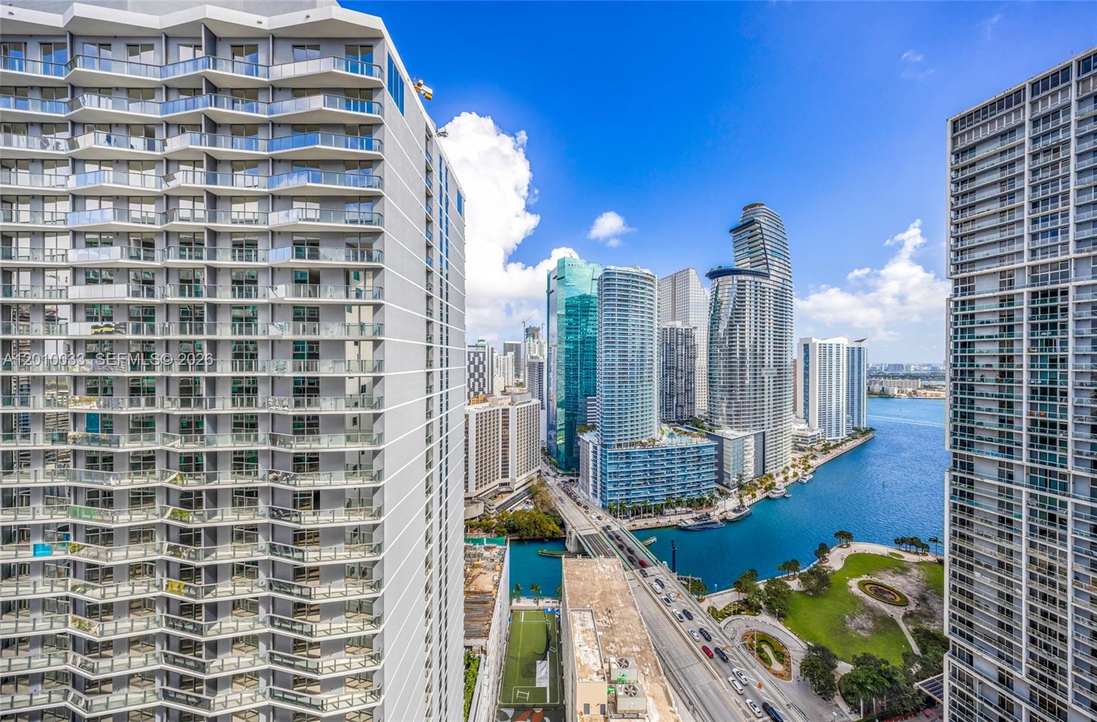 500 Brickell Ave 3707 Property Photo 23