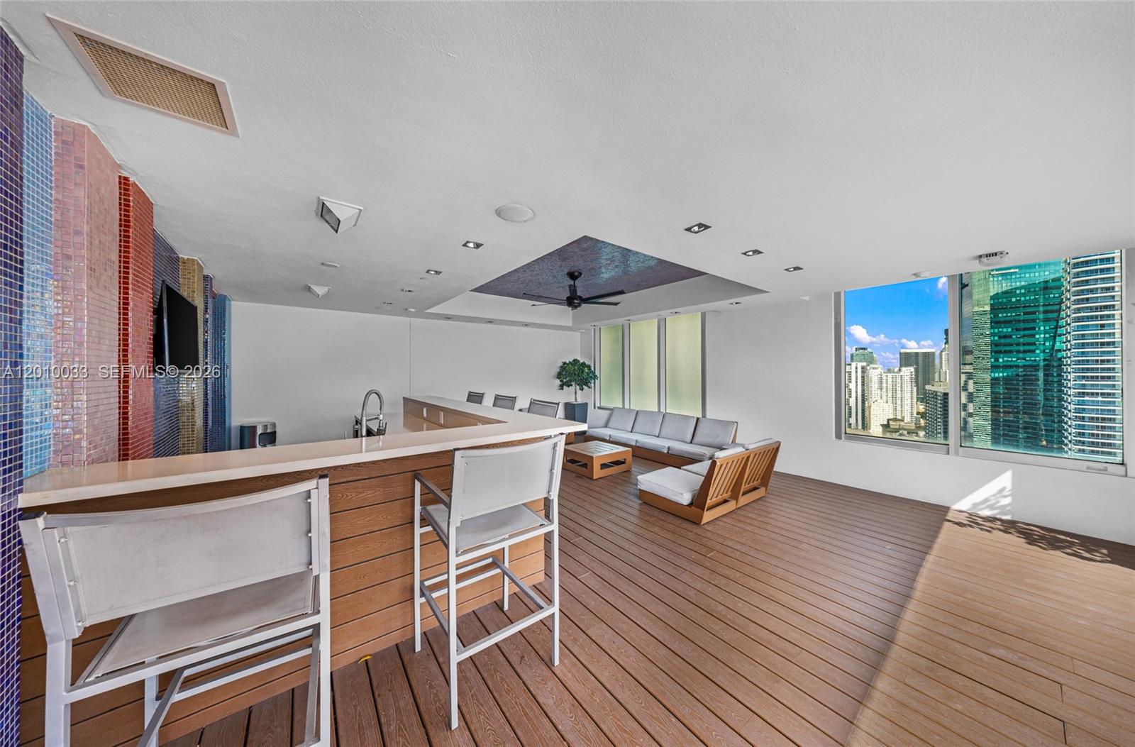 500 Brickell Ave 3707 Property Photo 31