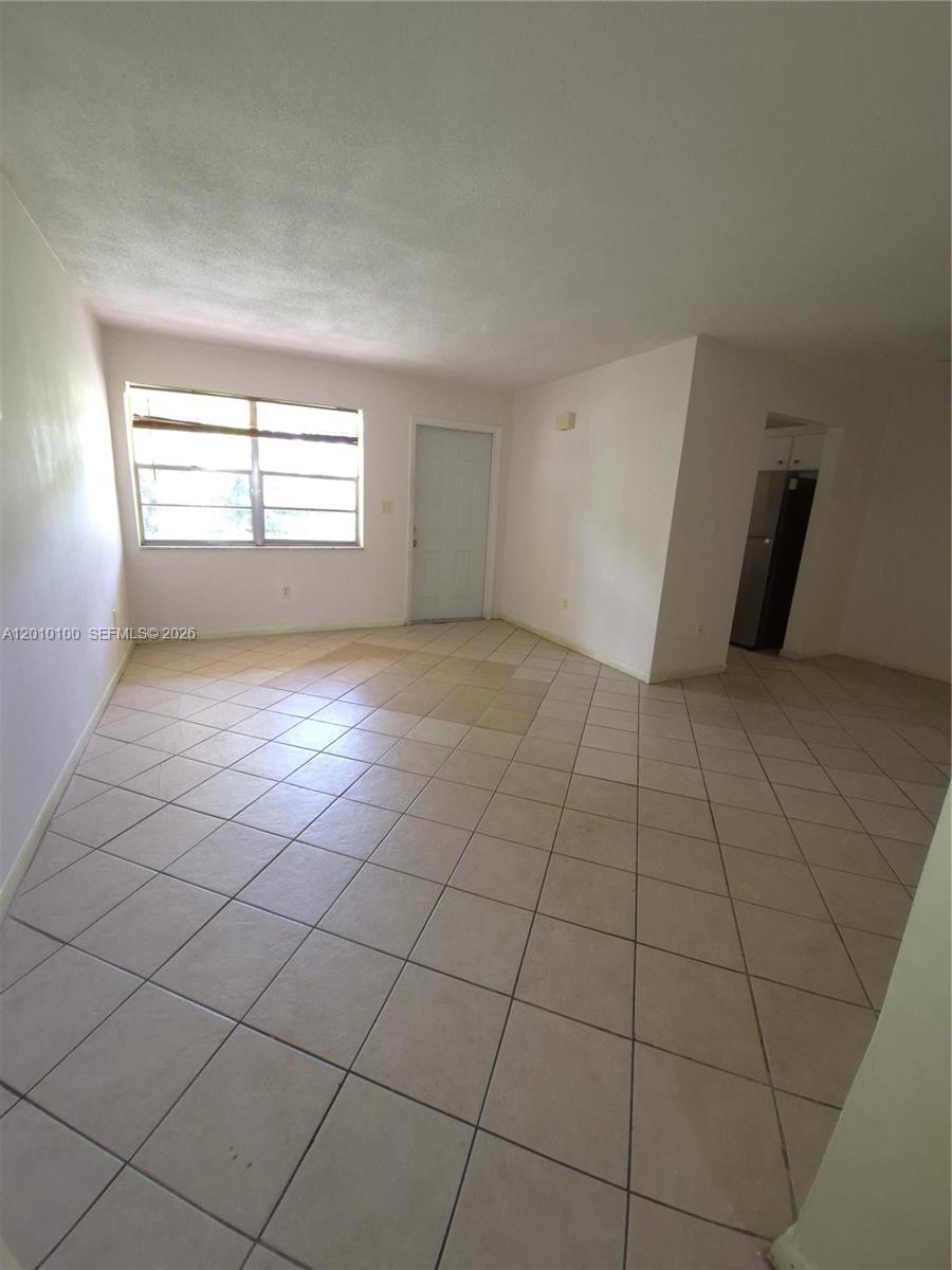 1826 Cleveland St 6 Property Photo 4