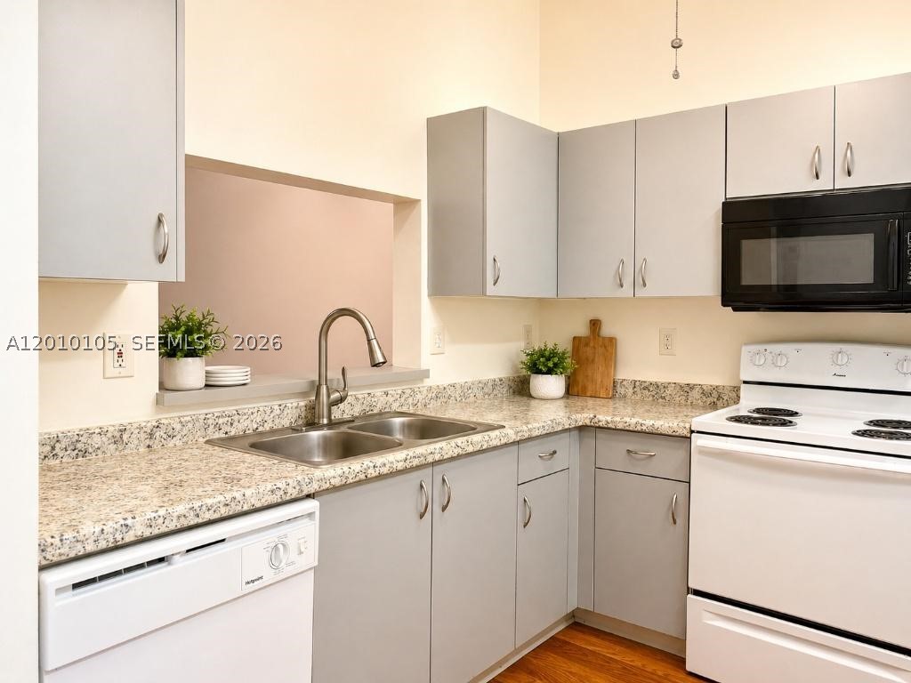 5016 Rose Hill Dr 2303 Property Photo 7
