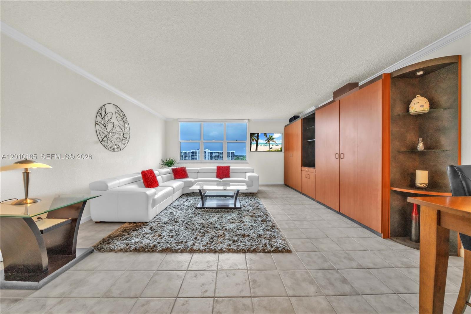 2501 S Ocean Dr 727(available Nov 01) Property Photo 2