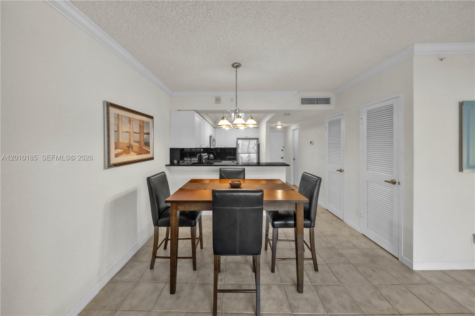 2501 S Ocean Dr 727(available Nov 01) Property Photo 8