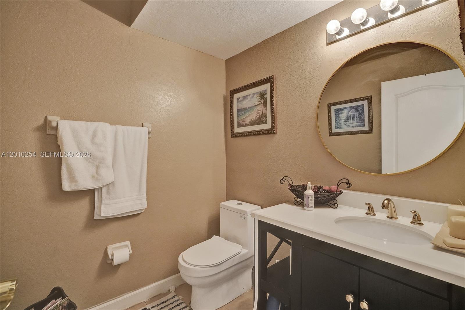 17951 Nw 91st Ct Property Photo 15