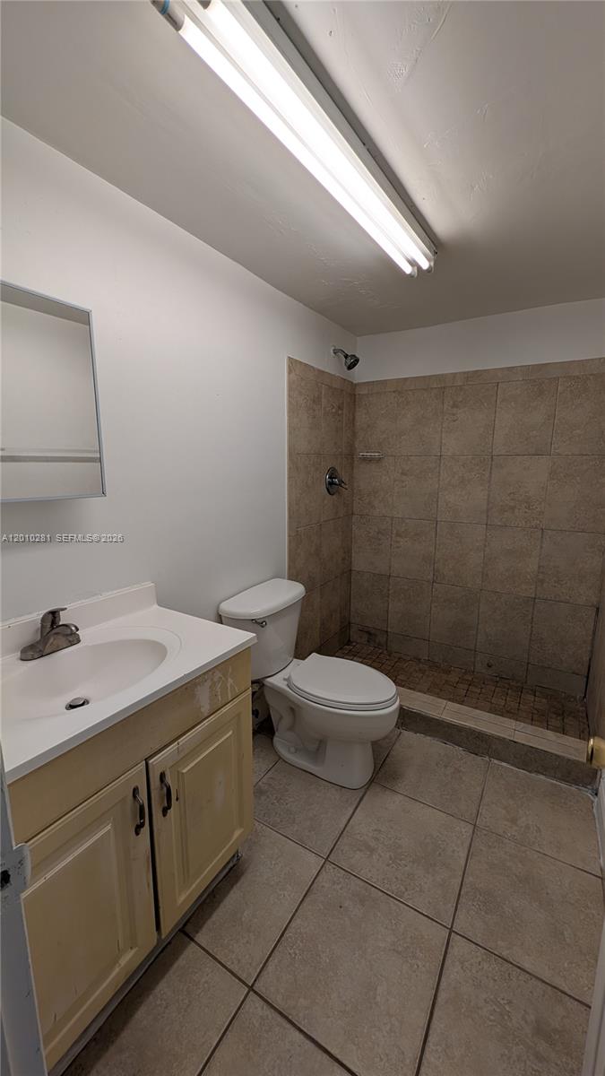 4655 Palm Ave 124 Property Photo 9