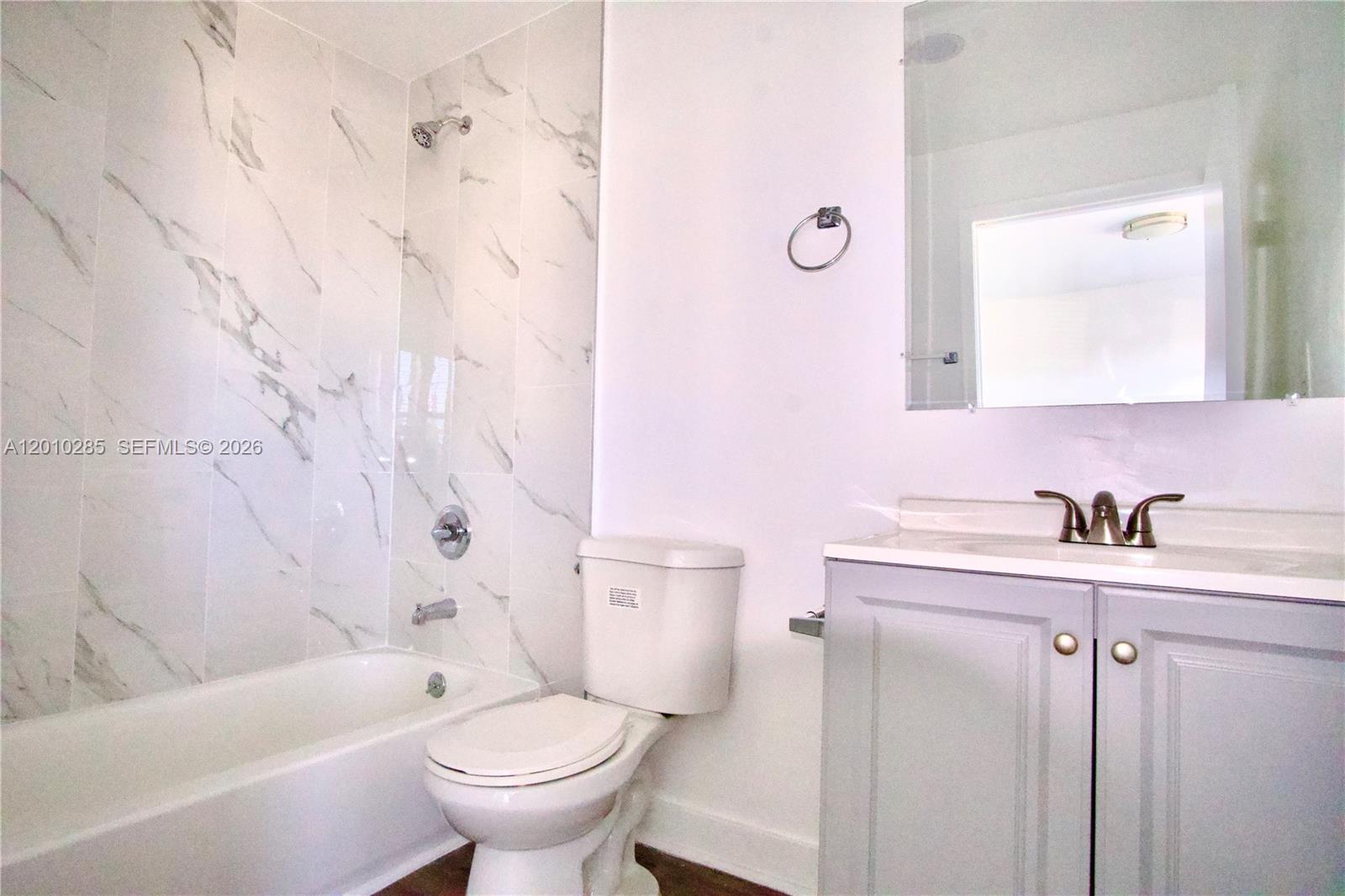 501 Sw 6th Ct 322 Property Photo 6