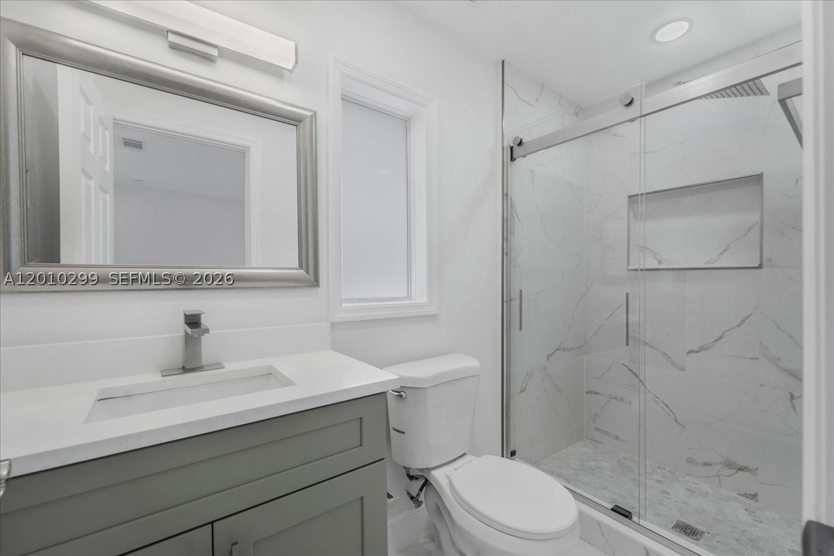 105 Se 45th Property Photo 40