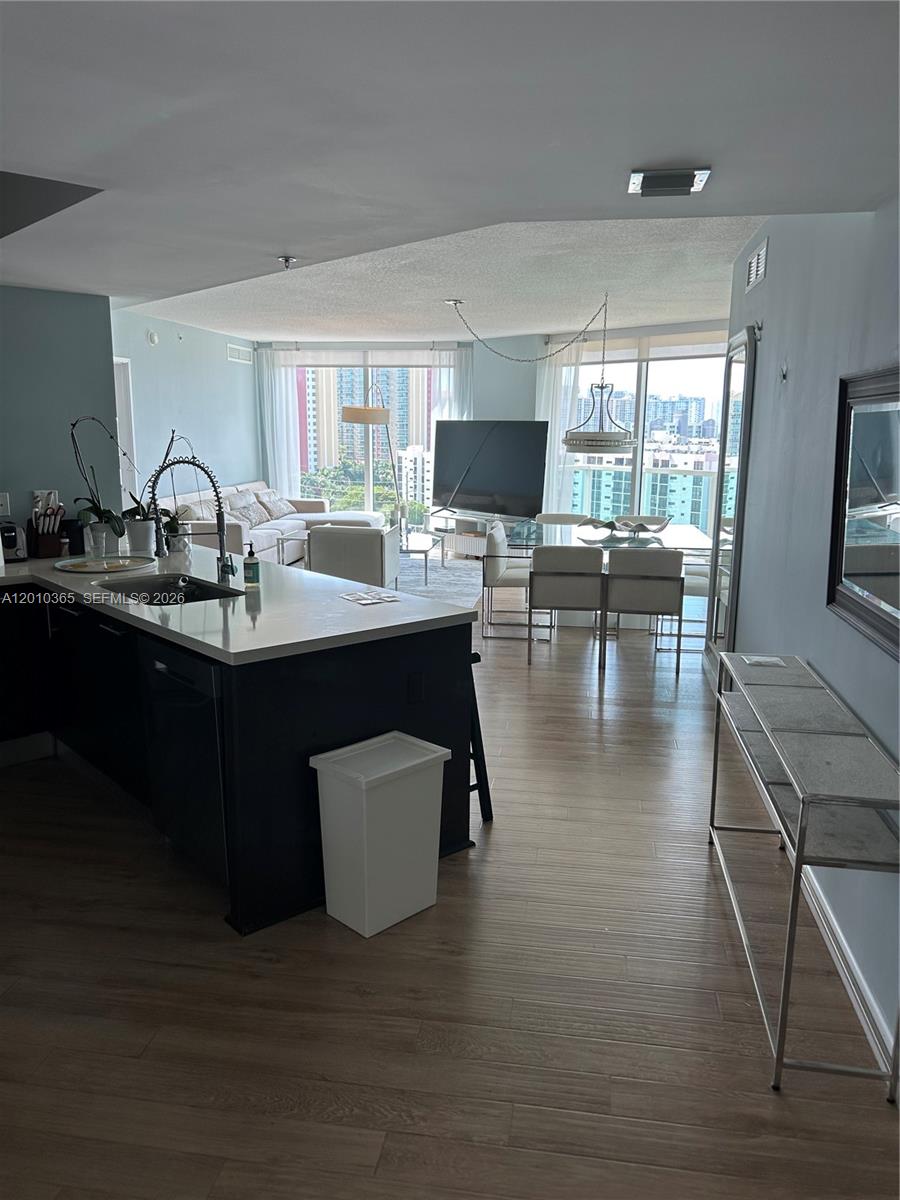 150 Sunny Isles Blvd 1-1103 Property Photo 9
