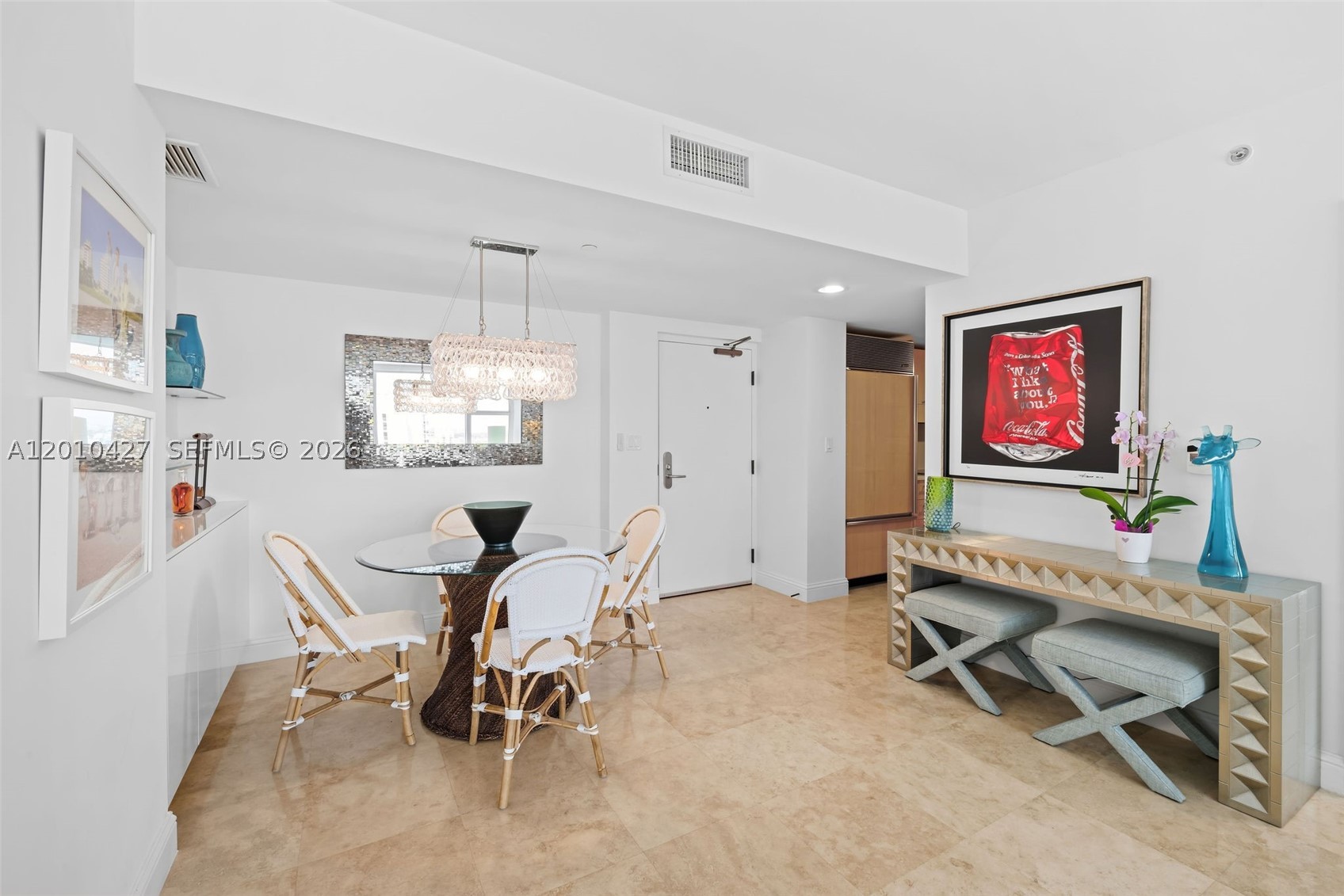 6801 Collins Ave 1215 Property Photo 4
