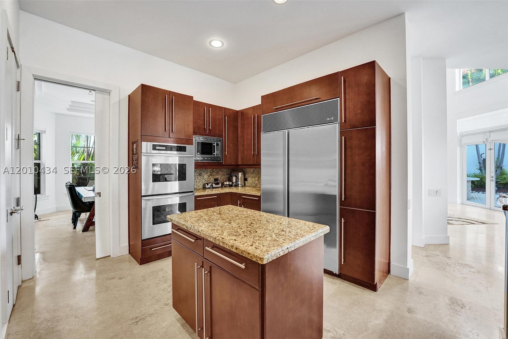 1575 Windjammer Way Property Photo 13