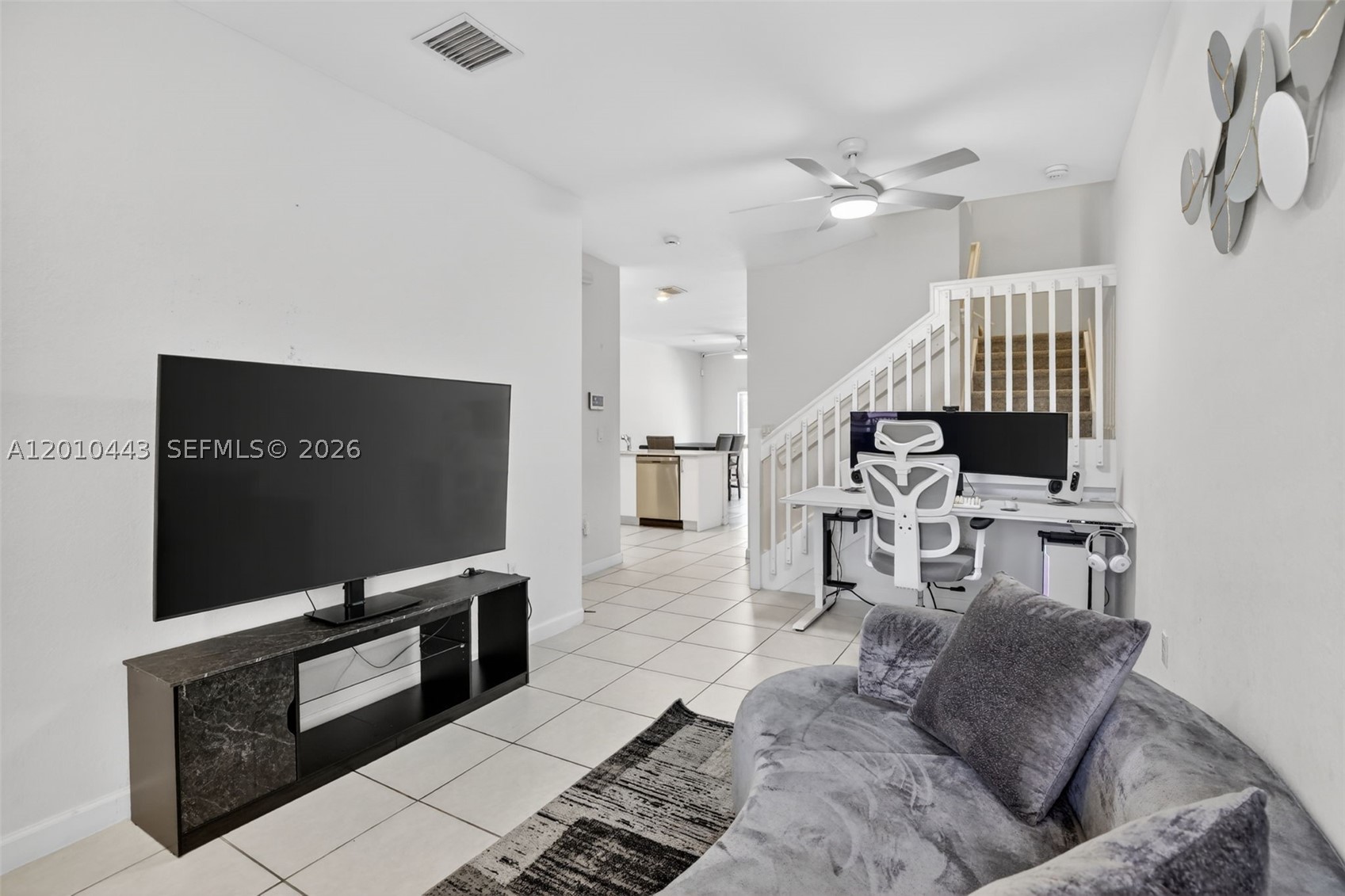 2691 Nw 55th Way Property Photo 4