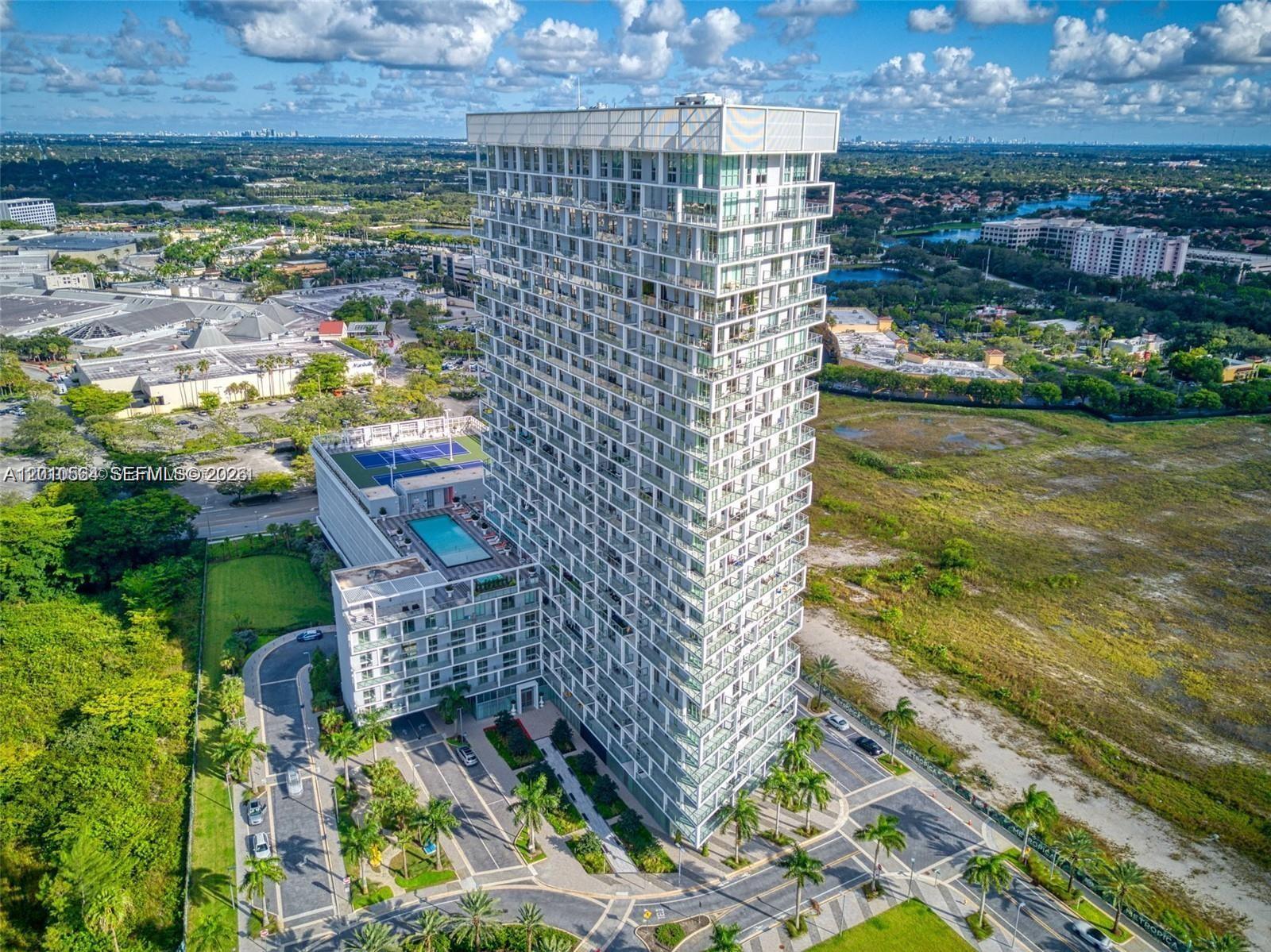 2000 Metropica Way 2304 Property Photo 1