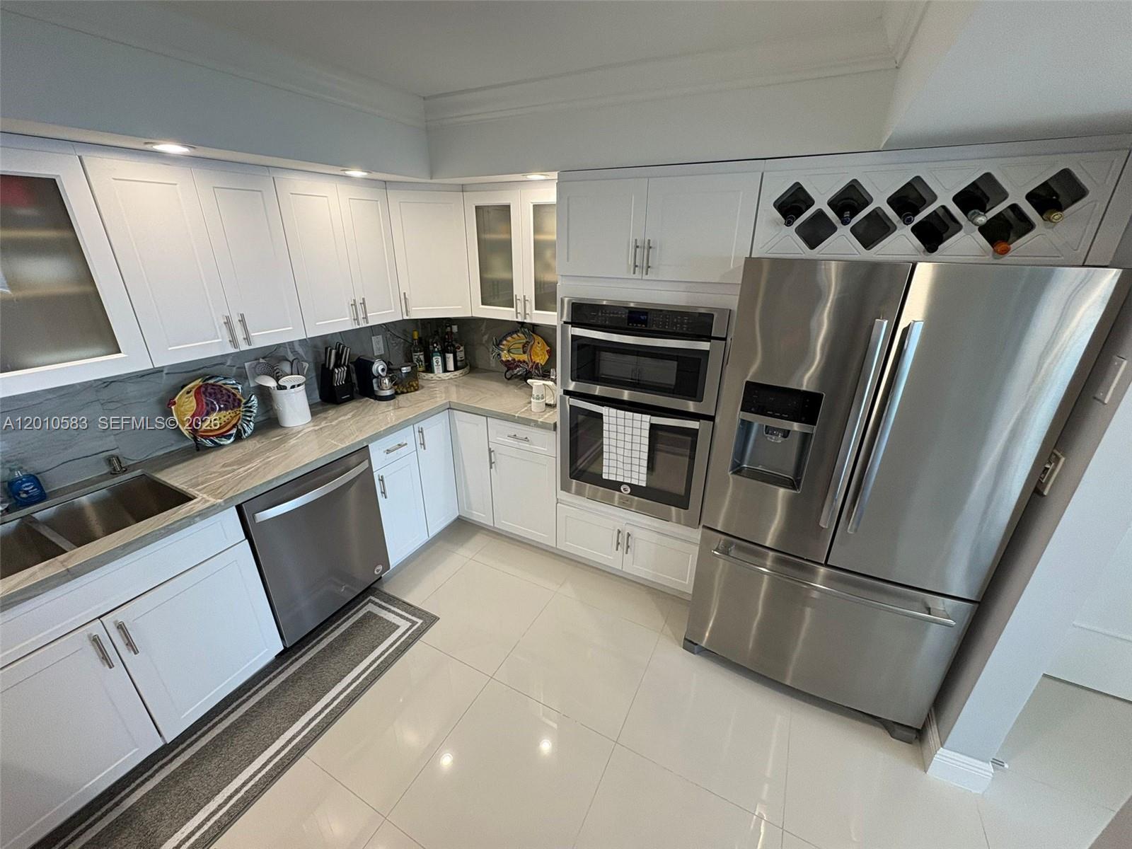 2030 S Ocean Dr 1812 Property Photo 7