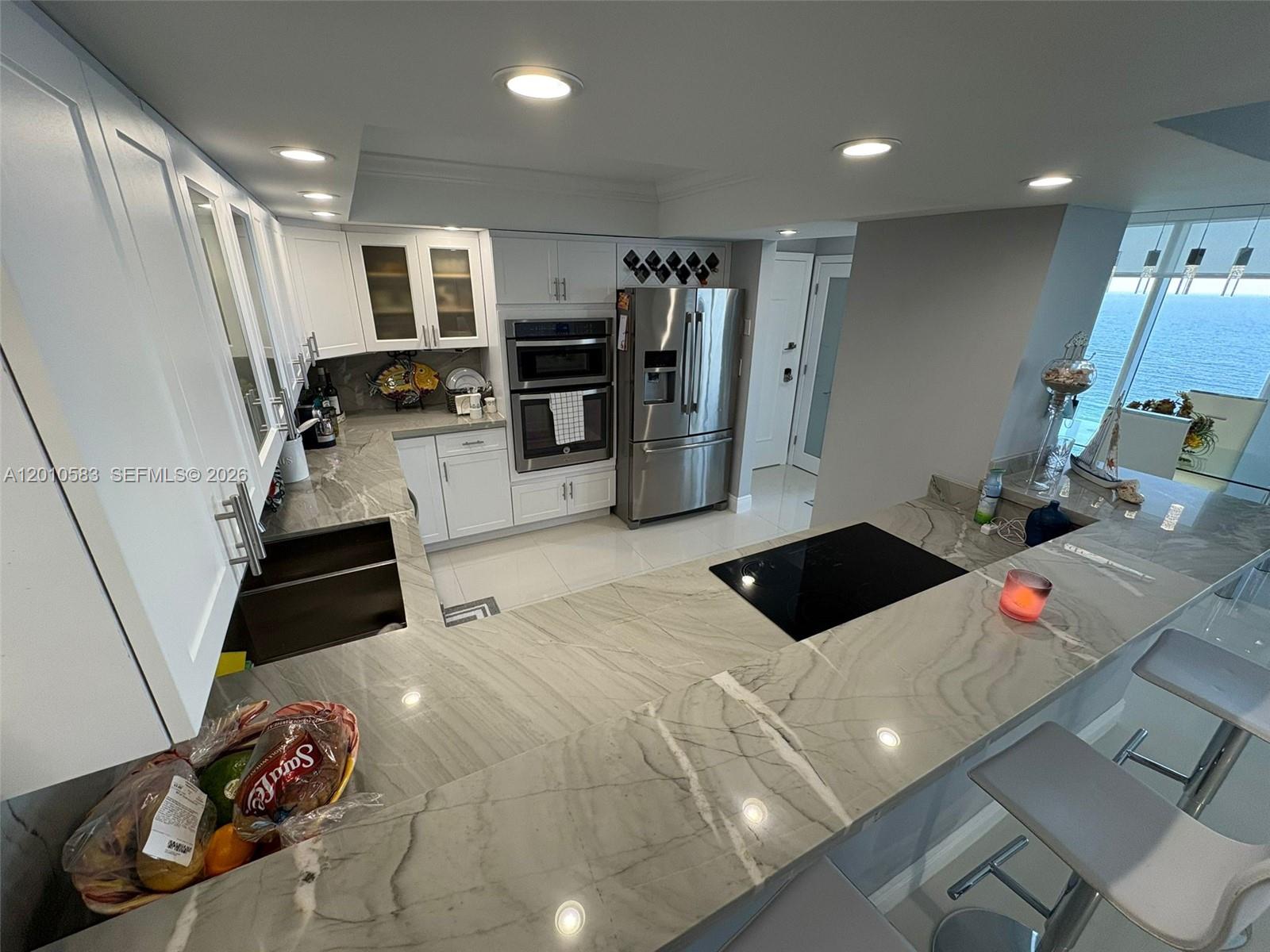 2030 S Ocean Dr 1812 Property Photo 8