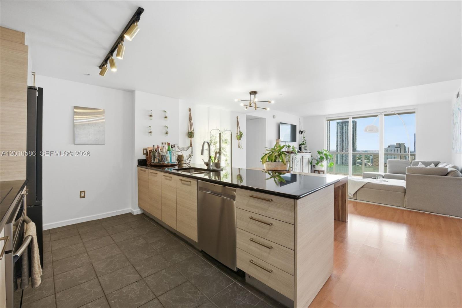 50 Biscayne Blvd 2911 Property Photo 2