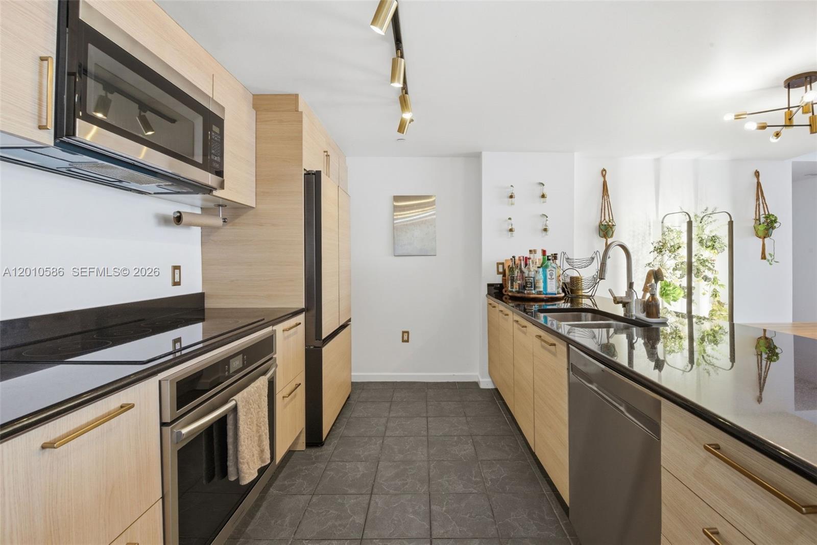 50 Biscayne Blvd 2911 Property Photo 3