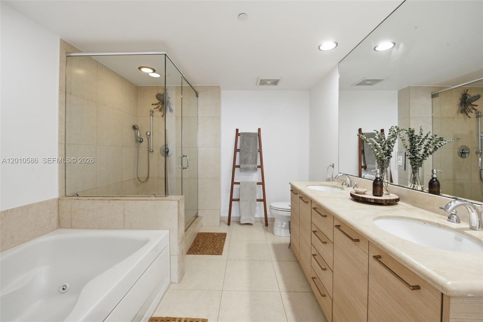 50 Biscayne Blvd 2911 Property Photo 12