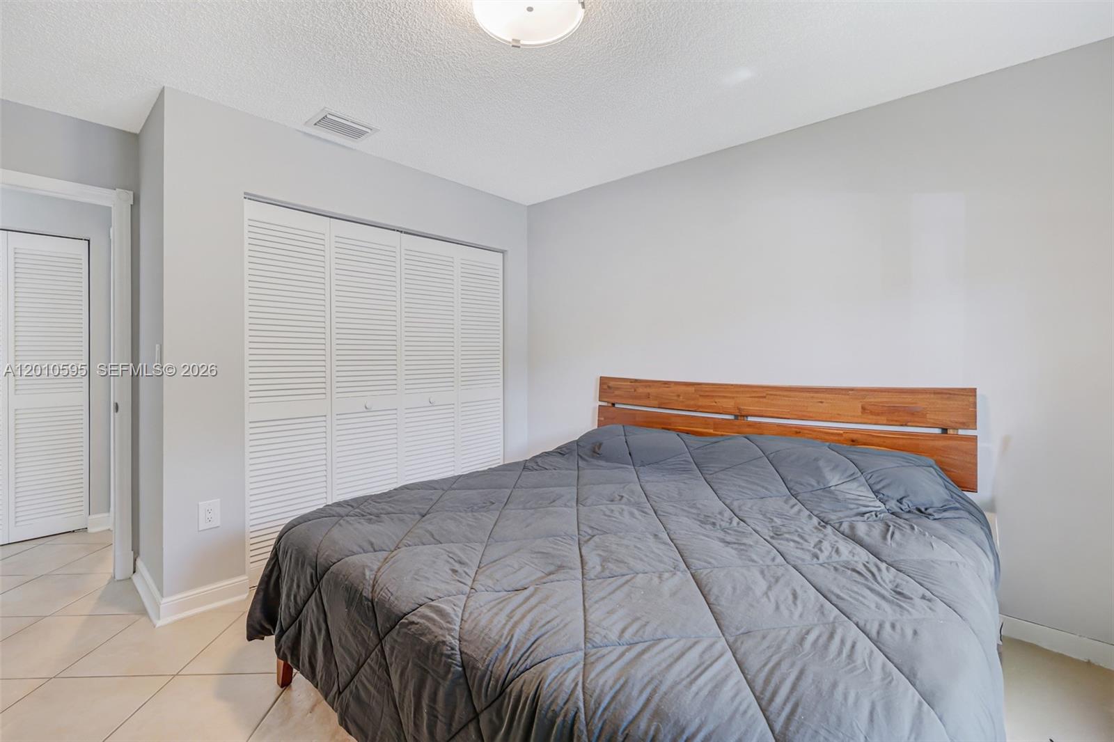 1065 Weeping Willow Way Property Photo 23