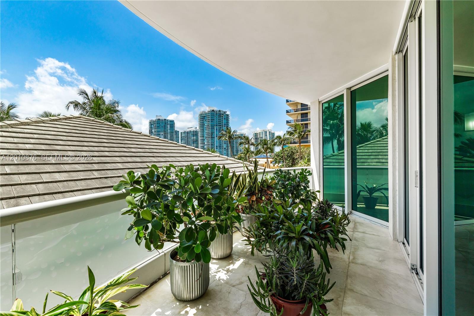 16051 Collins Ave 403 Property Photo 41