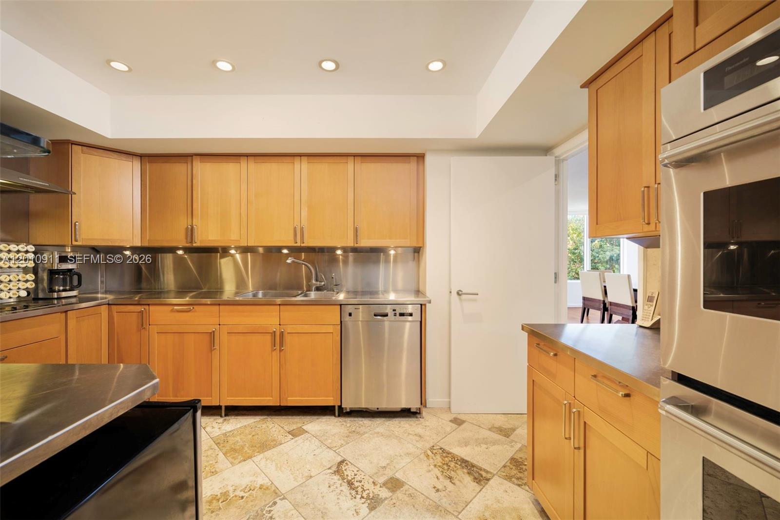 200 Ocean Lane Dr 401 Property Photo 11