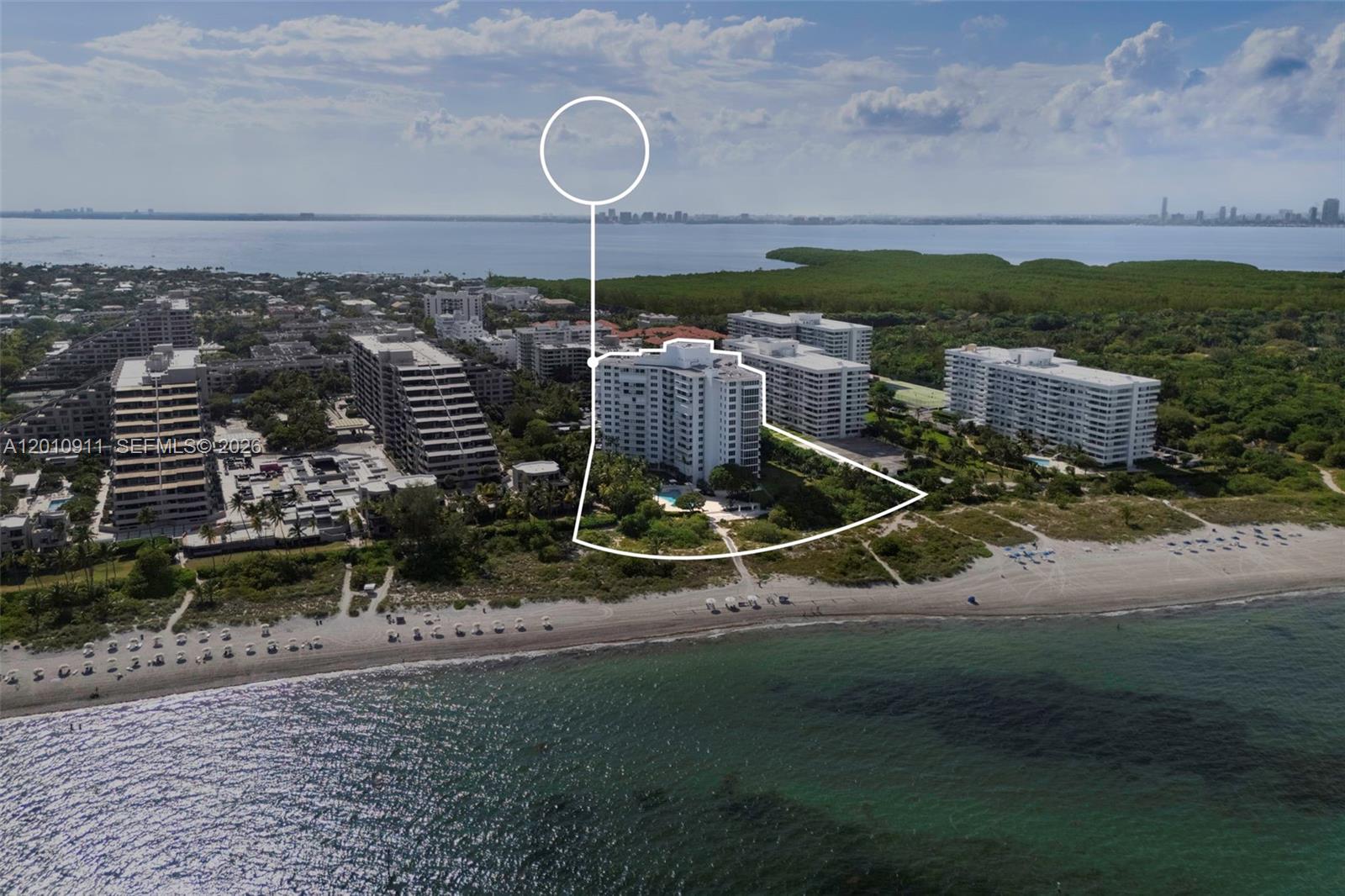 200 Ocean Lane Dr 401 Property Photo 26
