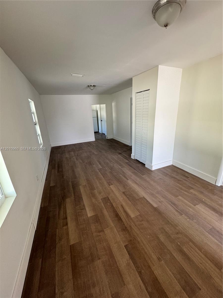 A12010960 Property Photo 11