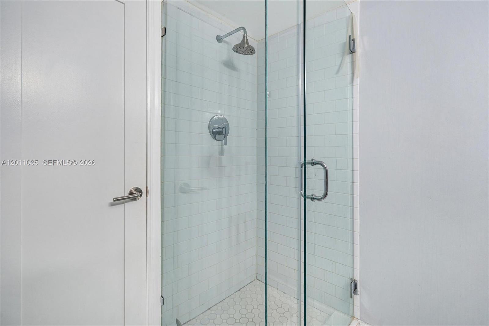 2829 Indian Creek Dr 1209 Property Photo 19