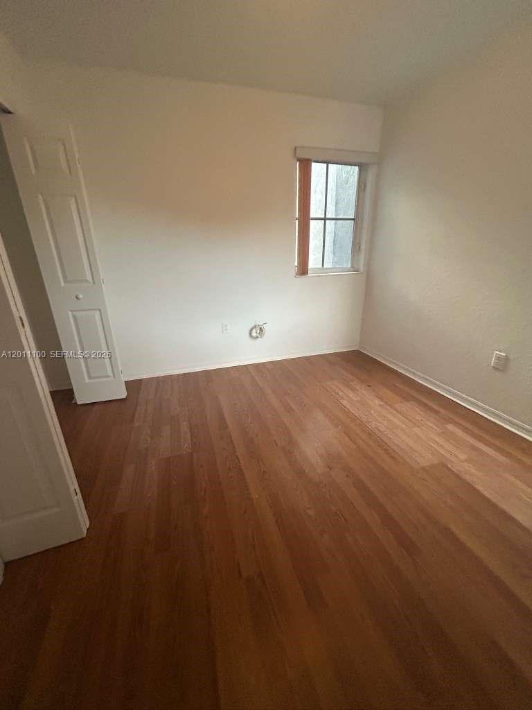 760 Sw 6th Ct . Property Photo 15