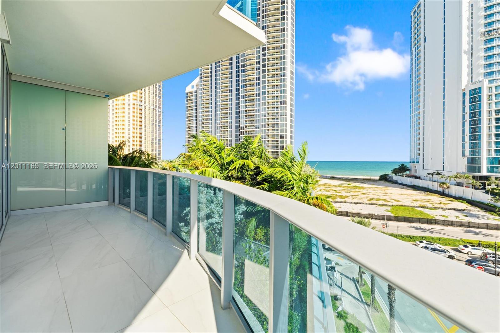 17550 Collins Ave 501 Property Photo 6