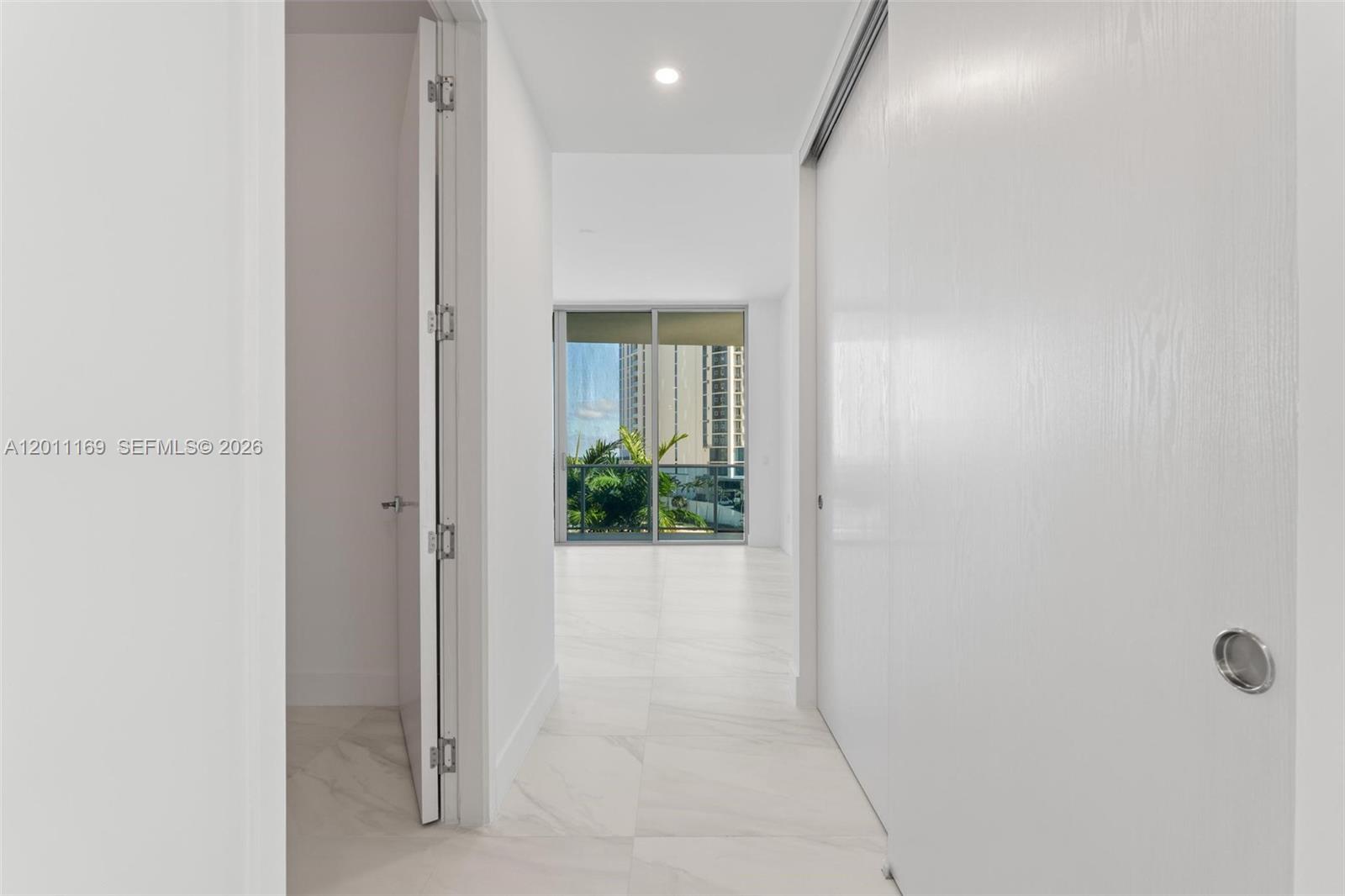 17550 Collins Ave 501 Property Photo 9