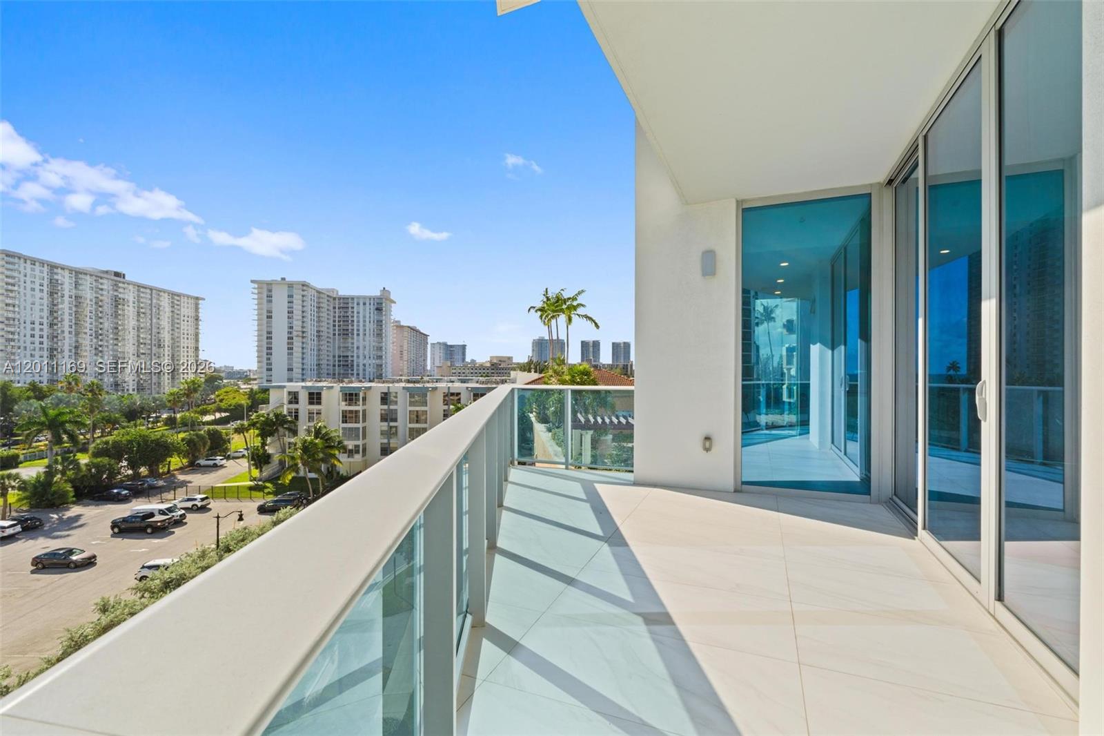 17550 Collins Ave 501 Property Photo 17