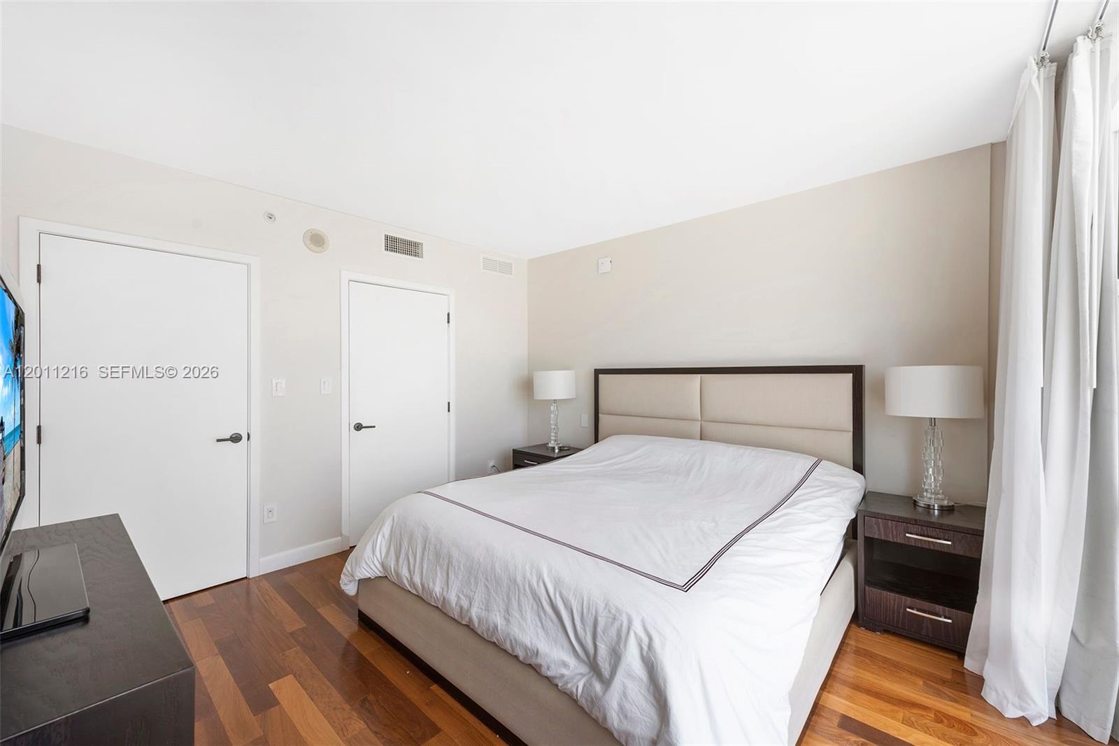 6801 Collins Ave 1203/1215 Property Photo 10
