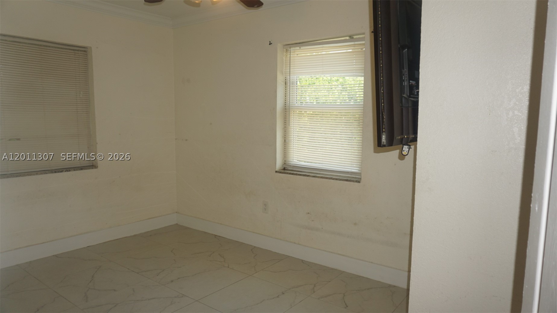 335 Nw 187th St Property Photo 17