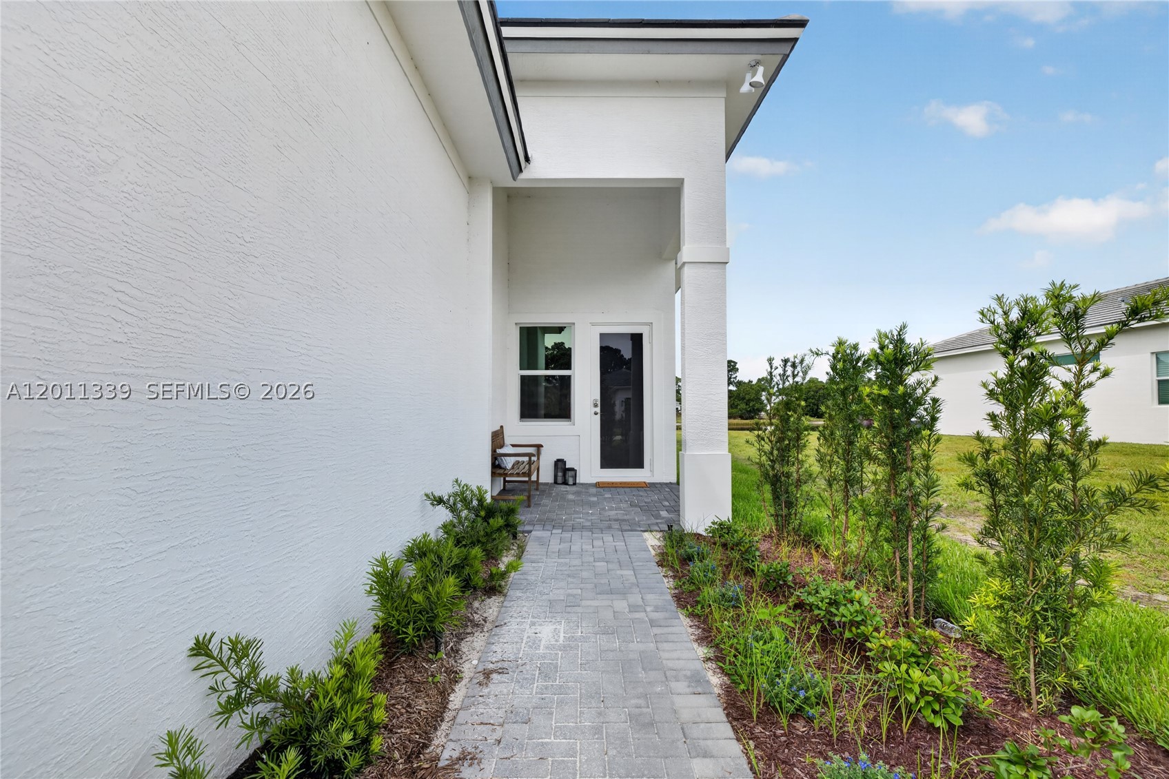 265 Se Via Sangro Property Photo 2