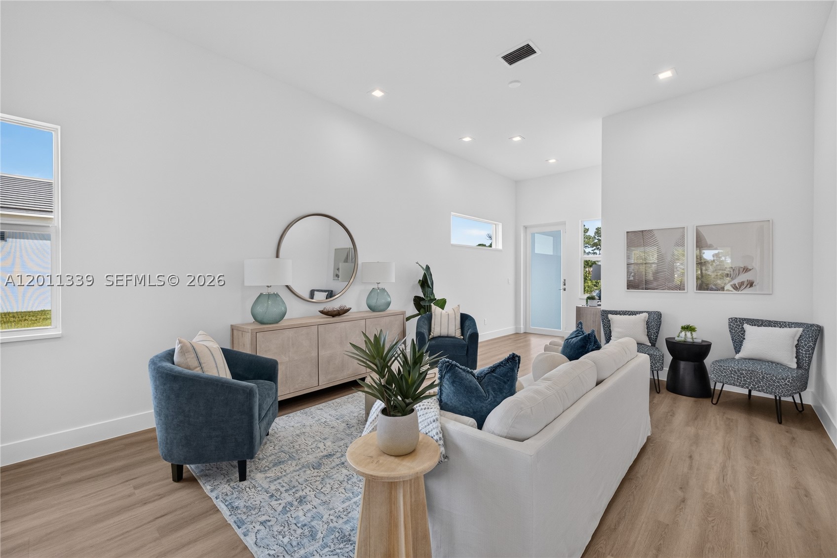 265 Se Via Sangro Property Photo 10
