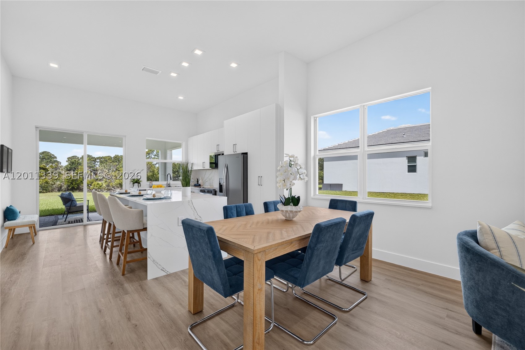 265 Se Via Sangro Property Photo 12