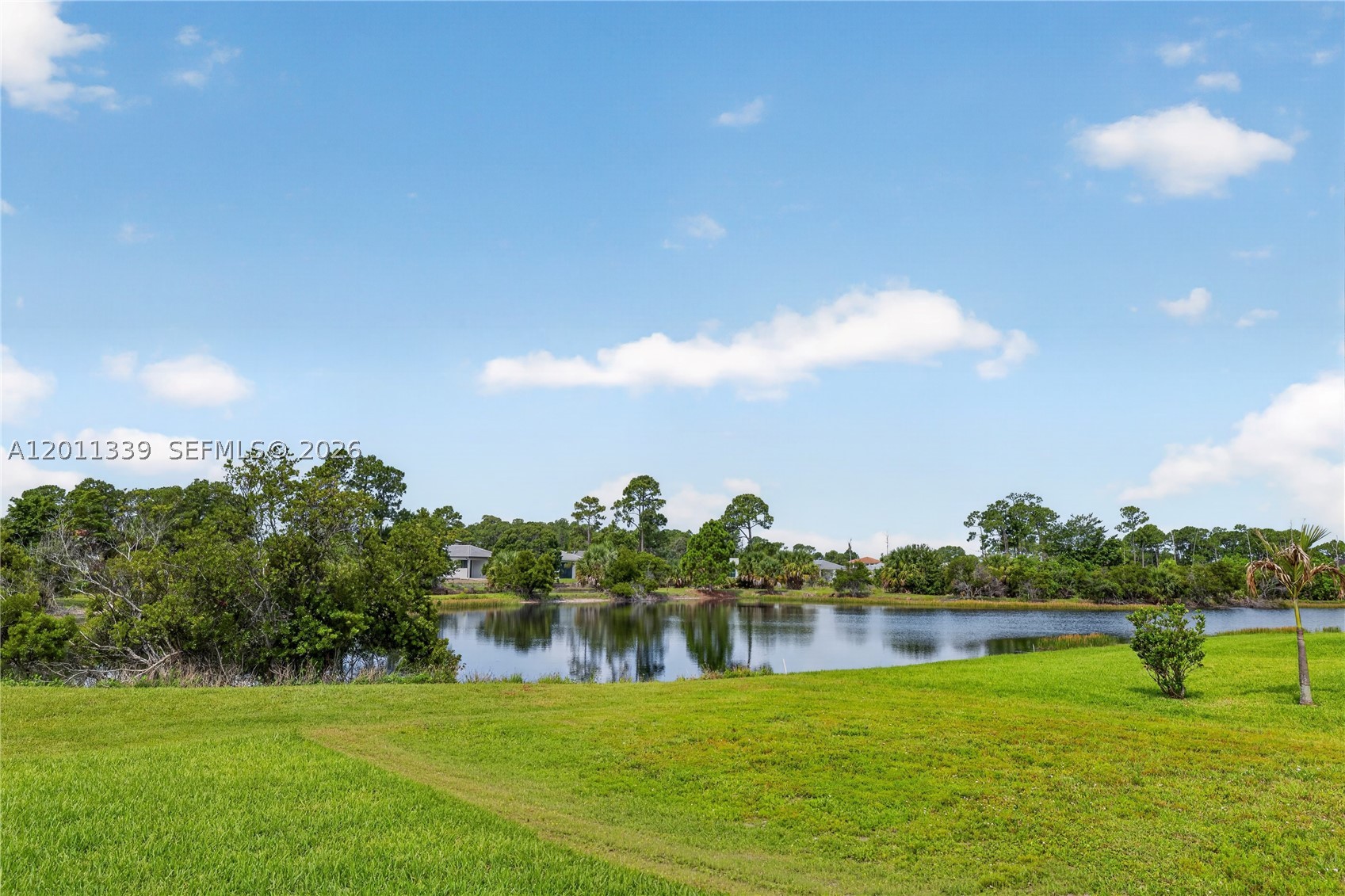 265 Se Via Sangro Property Photo 33