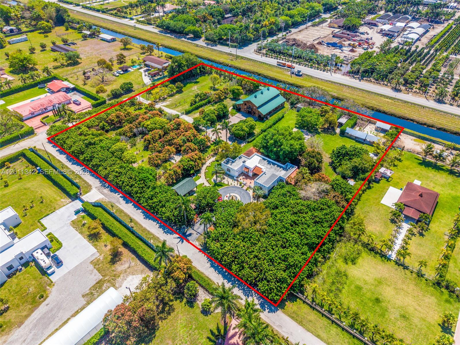 19050 Sw 194th Ave Property Photo 1