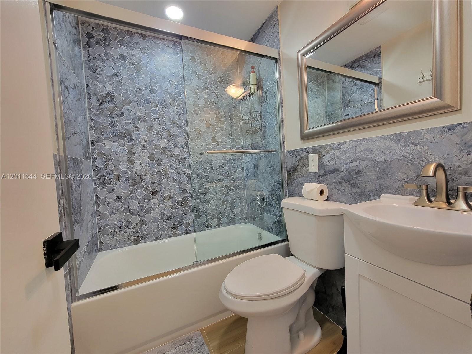 913 Lighthouse Dr Property Photo 30