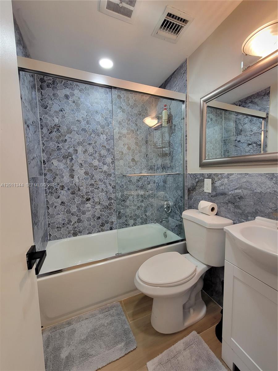913 Lighthouse Dr Property Photo 31