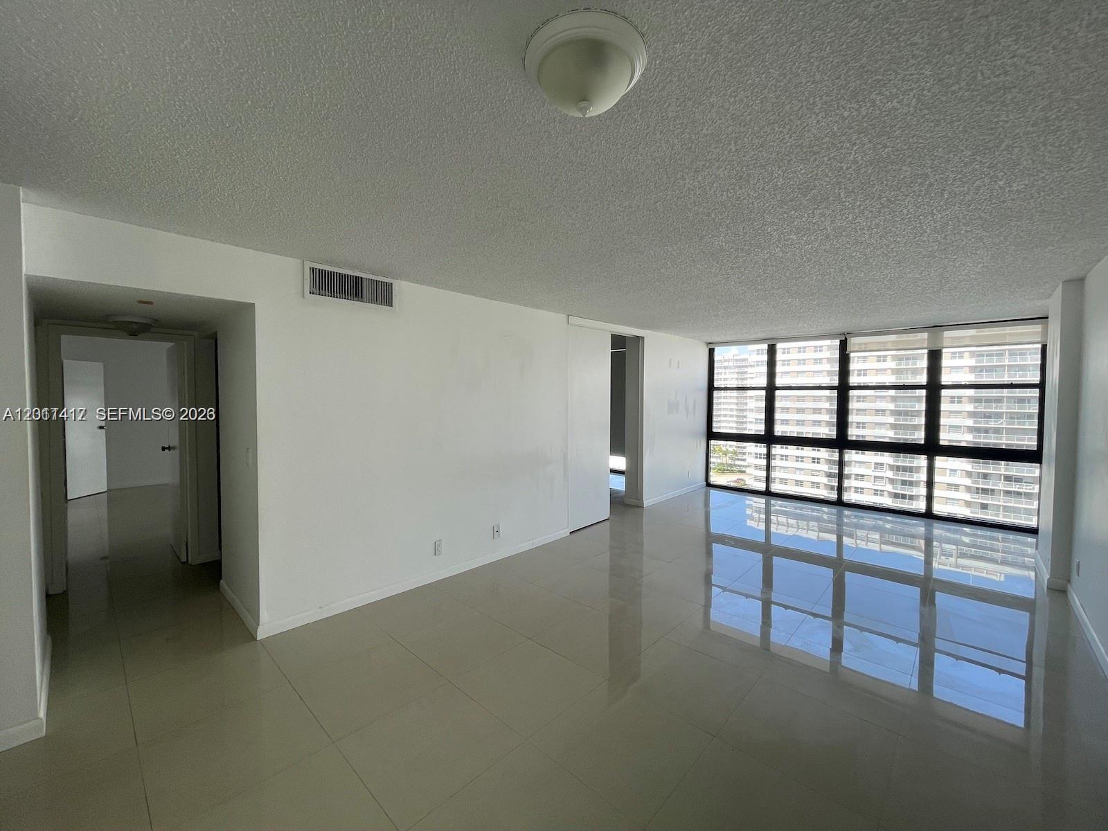 2049 S Ocean Dr 1504 Property Photo 4
