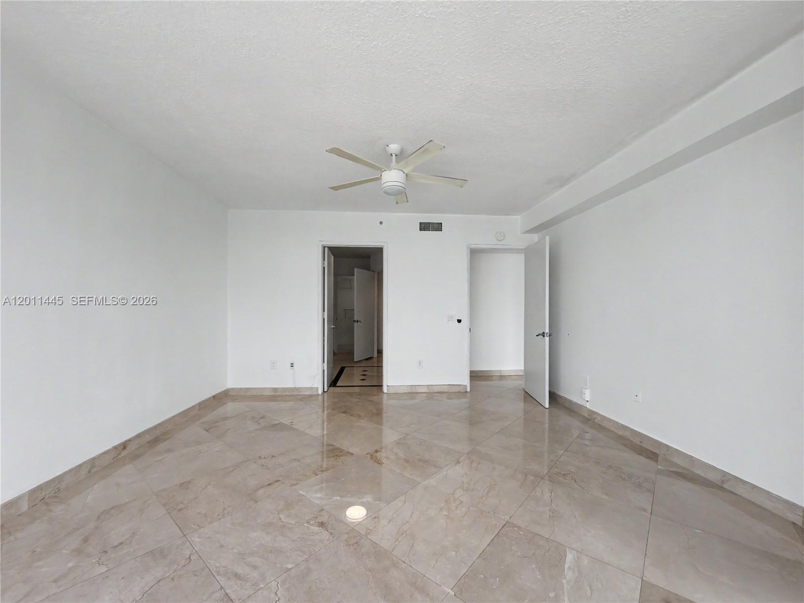 17555 Collins Ave 1502 Property Photo 25